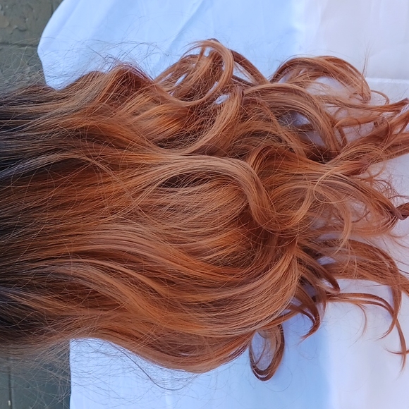 NWOT Long Synthetic wig black and auburn - Picture 7 of 11